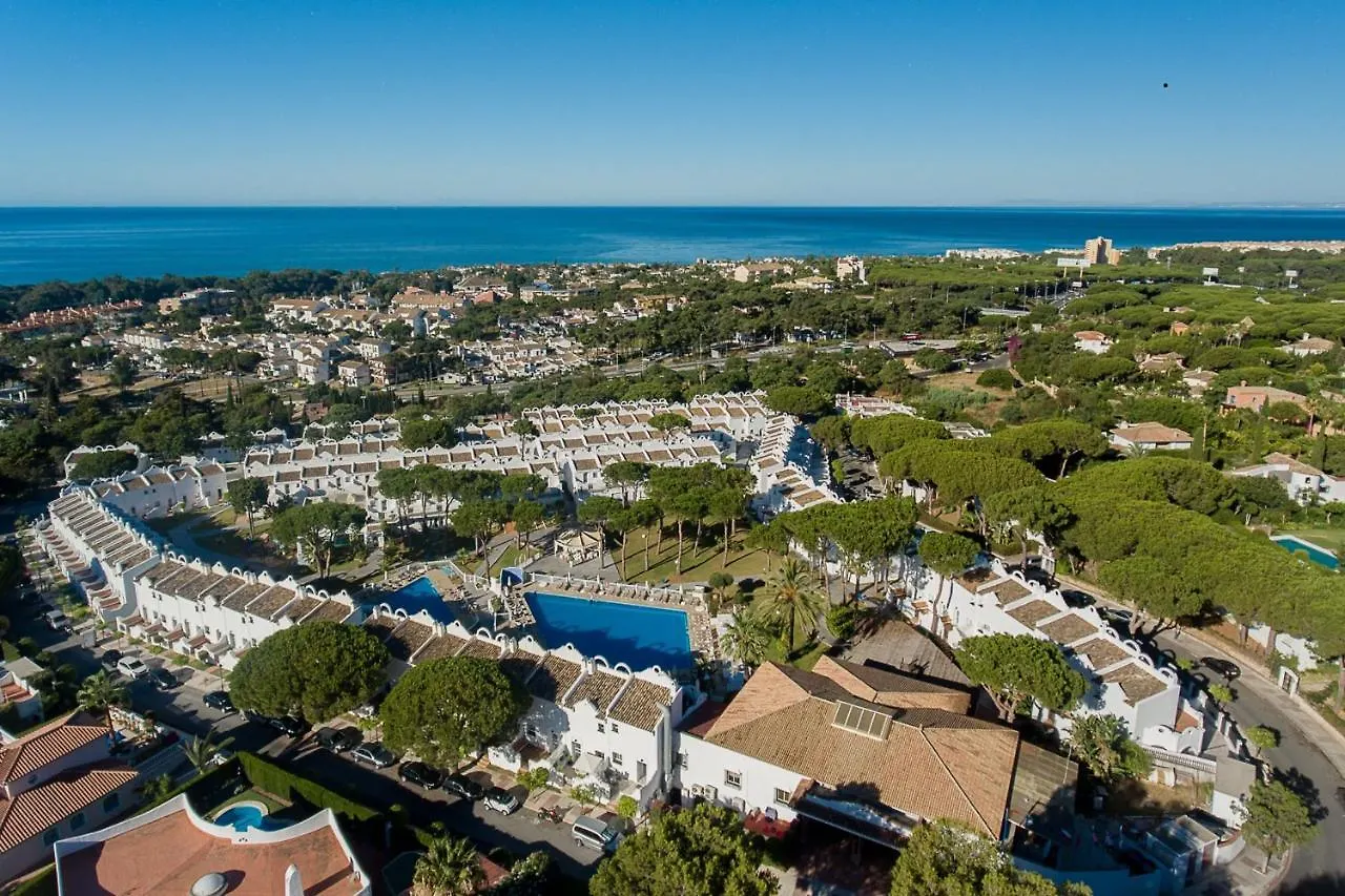 Marbella Pool & Whirlpool Sauna Resort - Happy Rentals 0*,  Spain