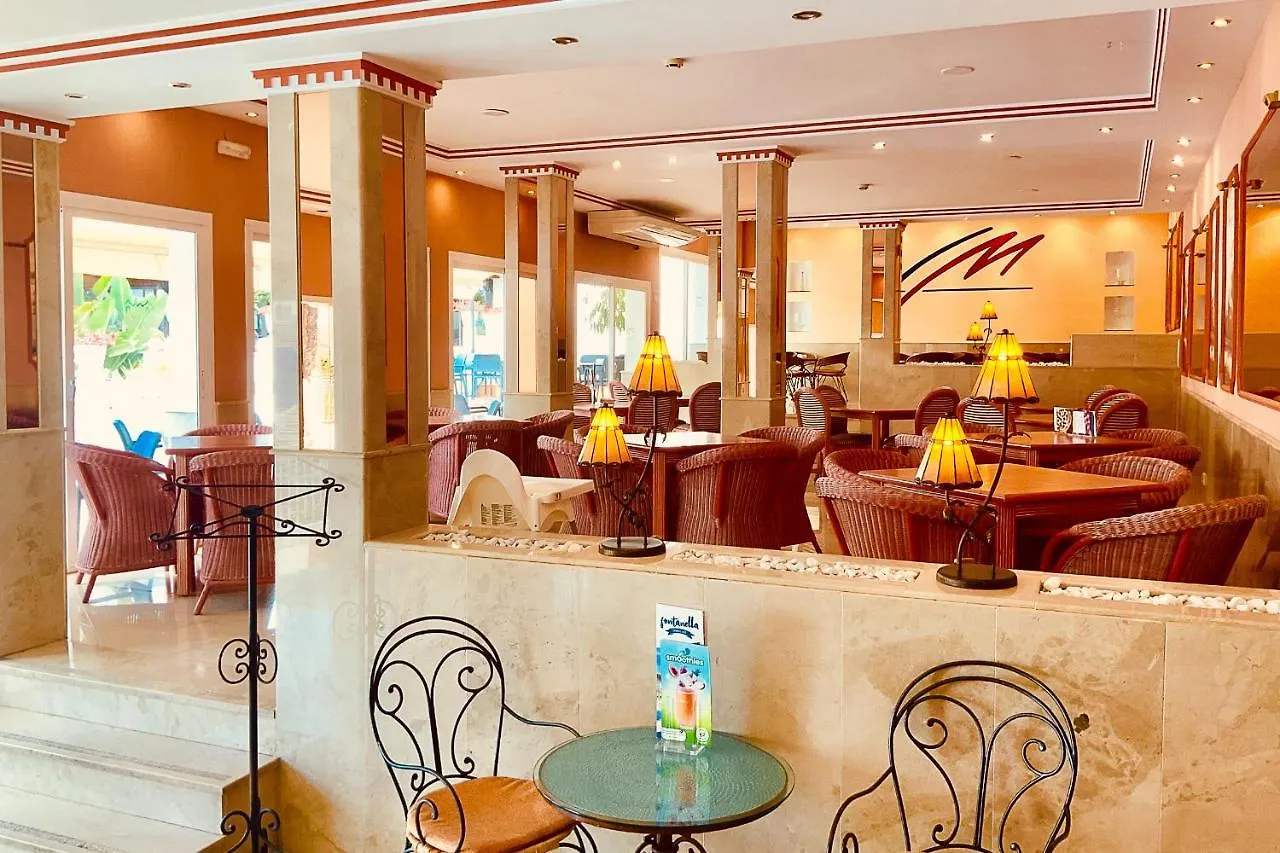 Marbella Pool & Whirlpool Sauna Resort - Happy Rentals Spain
