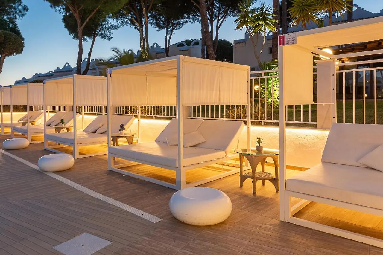 Marbella Pool & Whirlpool Sauna Resort - Happy Rentals بيت للعطل